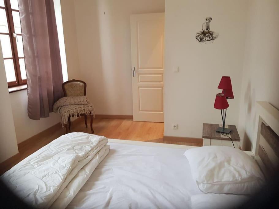 Le Petit Conte - Maison Calme En Centre Ville Sees Ngoại thất bức ảnh